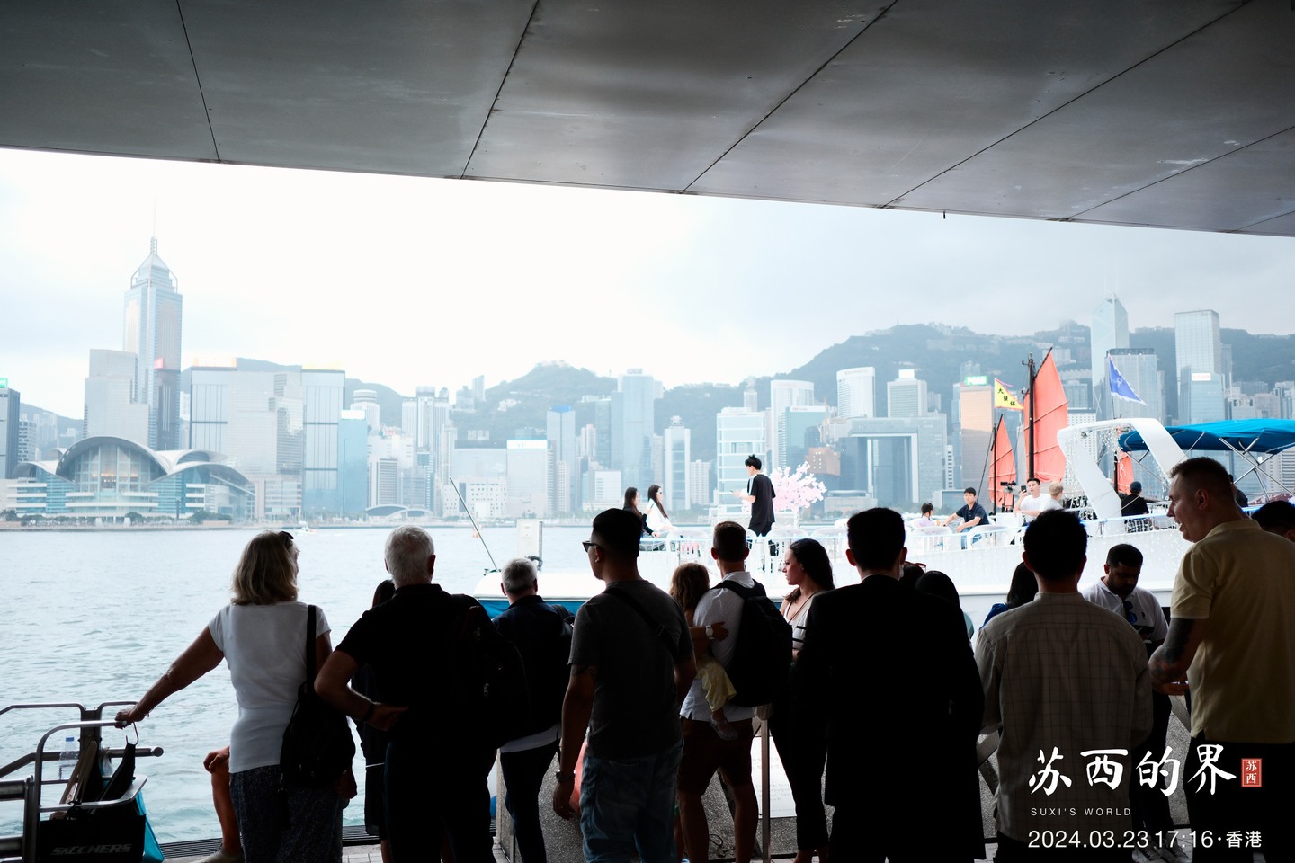 Waiting by the harbour · Hong Kong · 2024.03.23 17:16